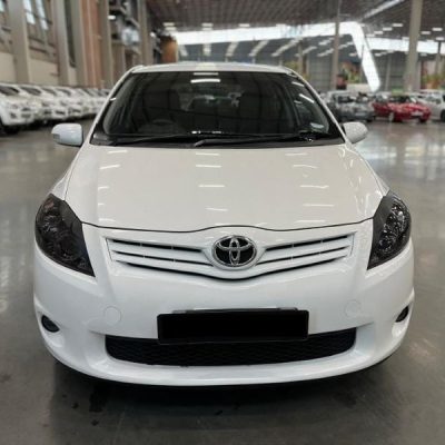 2011 Toyota Auris XS